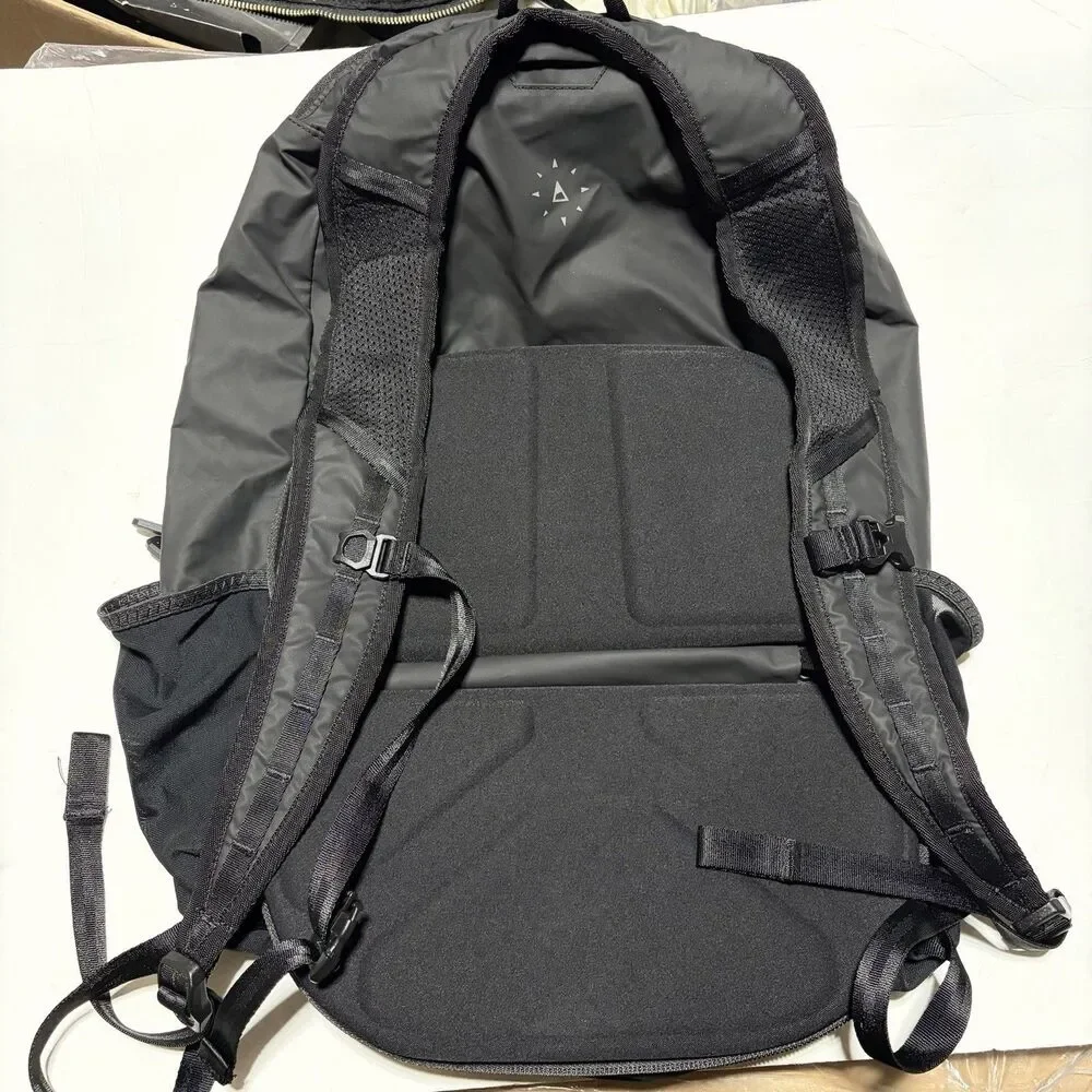 NOMATIC Navigator Collapsible Pack 16L in black